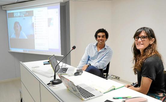 Marvin Singhateh y Tona Pou, coordinadores de Connect’Up